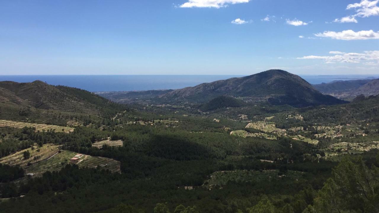 La Yurta Naranja Hotel Finestrat Buitenkant foto